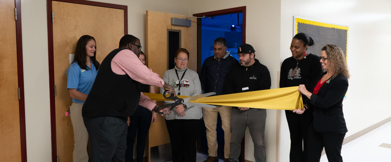 Rymfire Elementary Schools Cuts Ribbon on New Sensory Room for Students